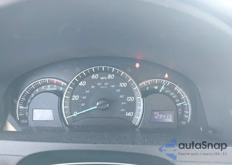 2013 Toyota Camry Xle V6 z USA, uszkodzony, nr VIN 4T1BK1FK2DU535181